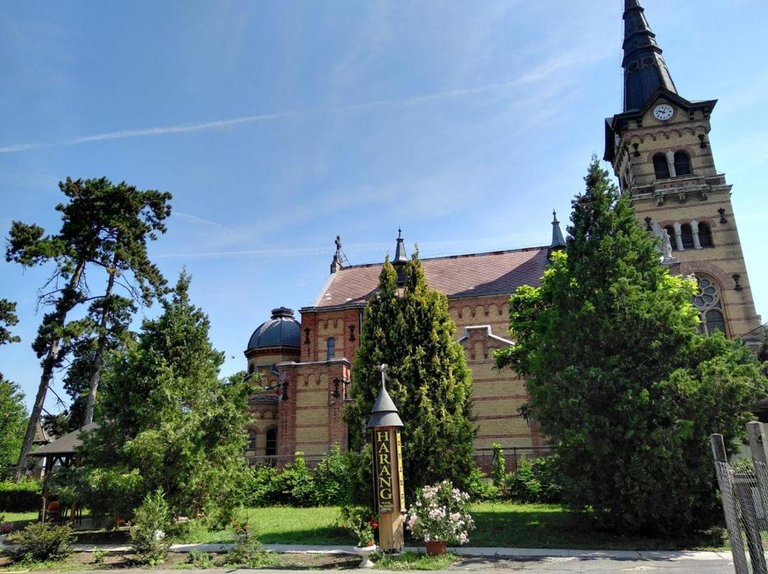Harang Panzio Bed & Breakfast Gyomaendrőd Екстериор снимка