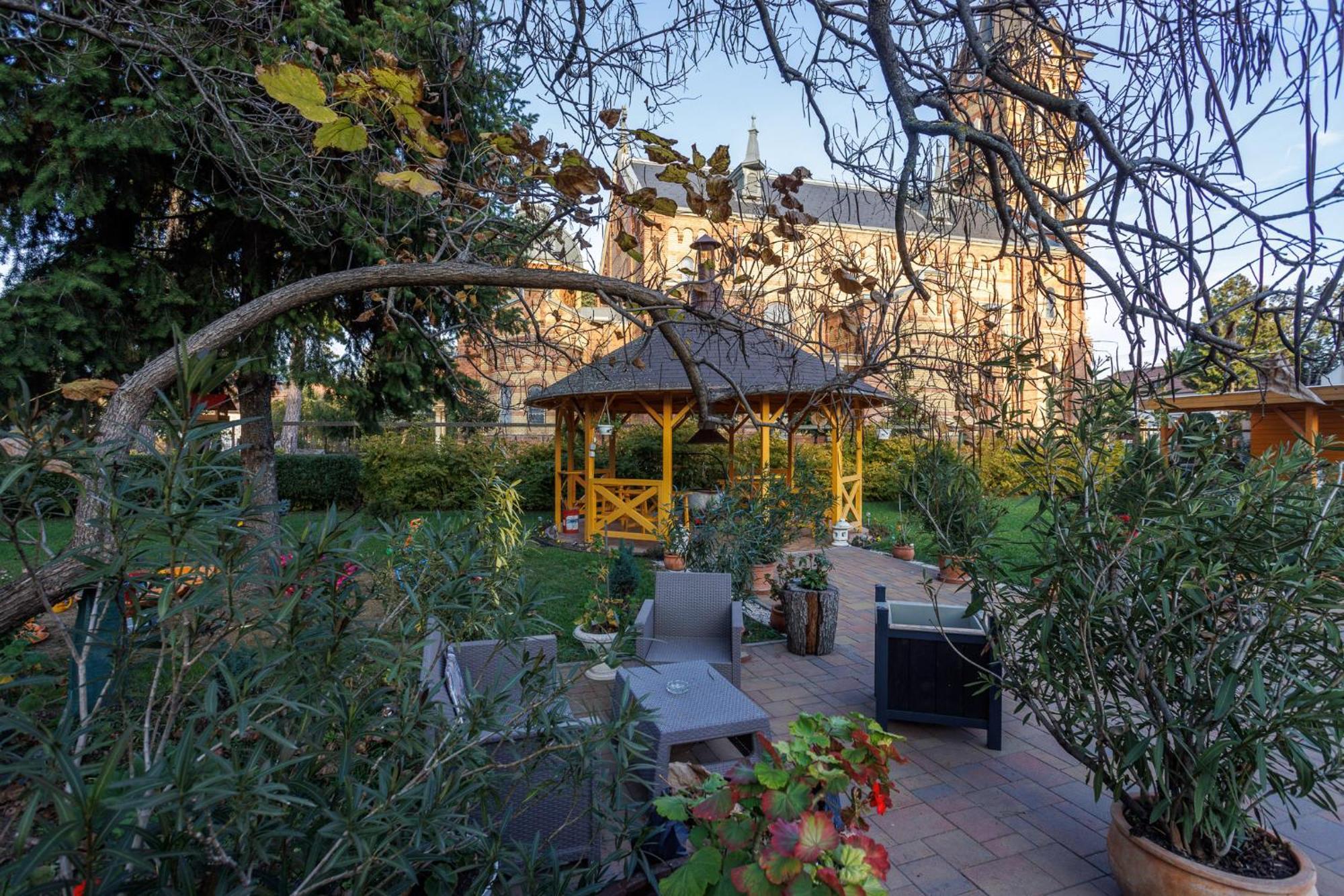 Harang Panzio Bed & Breakfast Gyomaendrőd Екстериор снимка